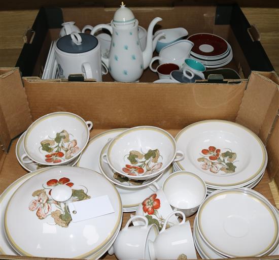A quantity of Susie Cooper bone China